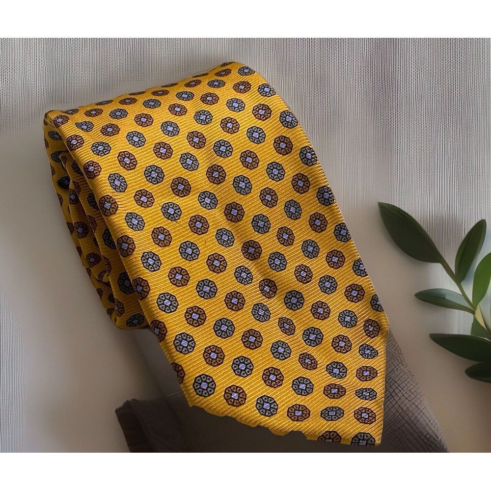 Robert Talbott Locker Room Neck Tie‎ Gold Hand Sewn Silk USA Made